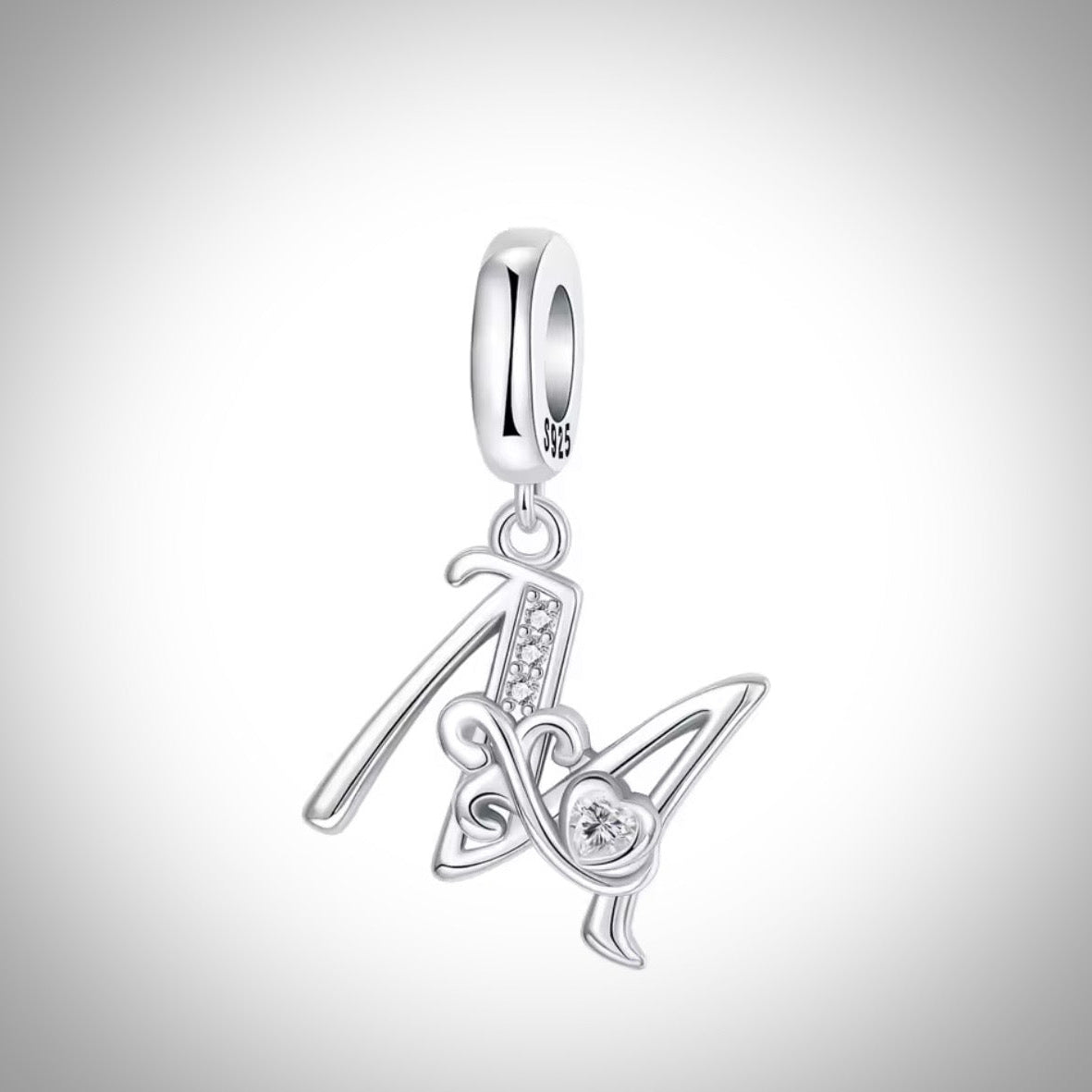 Charm alphabet initiale lettre M en Argent S925 compatible Pandora pour bracelet